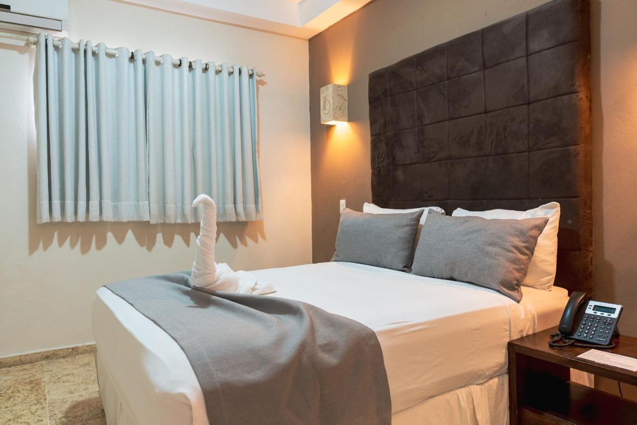 Hotel Silvestre Λα Ρομάνα Εξωτερικό φωτογραφία