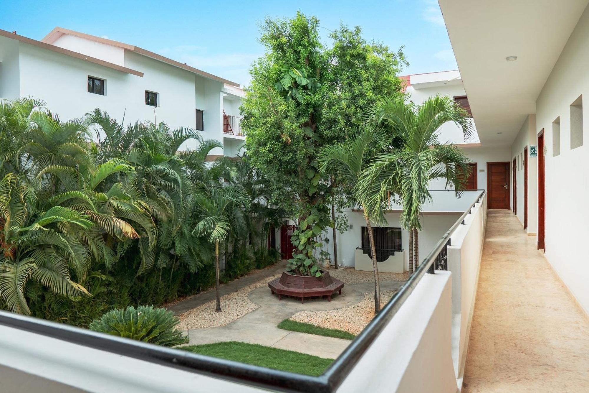Hotel Silvestre Λα Ρομάνα Εξωτερικό φωτογραφία